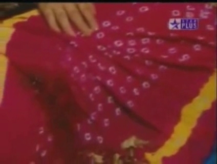 00_00_41 - sara khan11