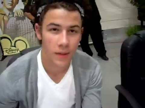 Meeting the Jonas Brothers and Demi Lovato at Walmart 1695