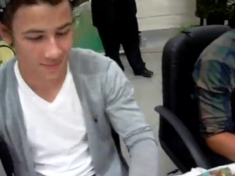 Meeting the Jonas Brothers and Demi Lovato at Walmart 1779