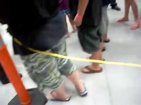 Meeting the Jonas Brothers and Demi Lovato at Walmart 2836 - Demilush - Meeting the Jonas Brothers and Demi Lovato at Walmart Part oo6