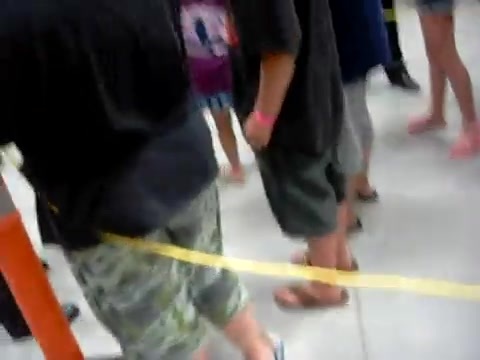 Meeting the Jonas Brothers and Demi Lovato at Walmart 2845 - Demilush - Meeting the Jonas Brothers and Demi Lovato at Walmart Part oo6