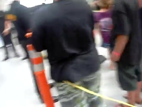 Meeting the Jonas Brothers and Demi Lovato at Walmart 2861 - Demilush - Meeting the Jonas Brothers and Demi Lovato at Walmart Part oo6