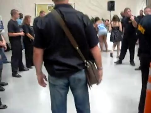 Meeting the Jonas Brothers and Demi Lovato at Walmart 2886 - Demilush - Meeting the Jonas Brothers and Demi Lovato at Walmart Part oo6