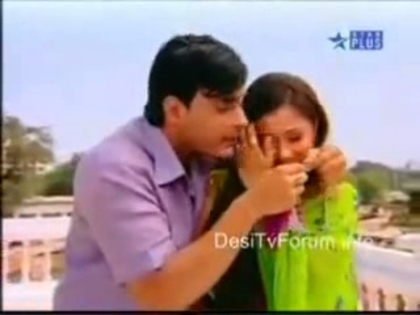 00_02_33 - B-Tujh Mein Ra Dikhta Hai - Sadhna   Alekh - YouTube