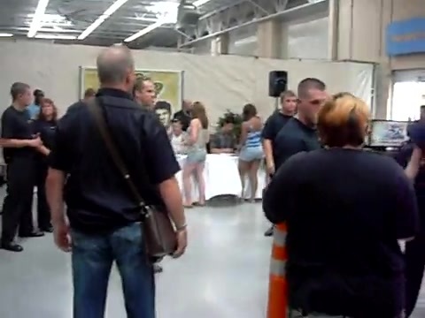 Meeting the Jonas Brothers and Demi Lovato at Walmart 2968 - Demilush - Meeting the Jonas Brothers and Demi Lovato at Walmart Part oo6