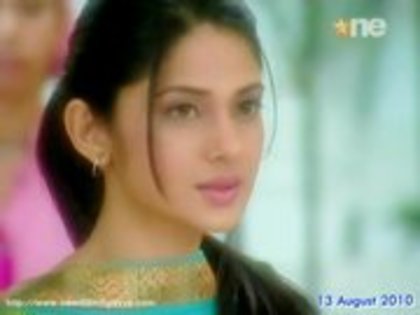 40572_123984254316140_139470_a - jennifer winget 9