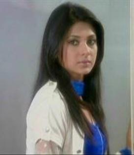 581047_384218394959390_2125122708_a - jennifer winget 9