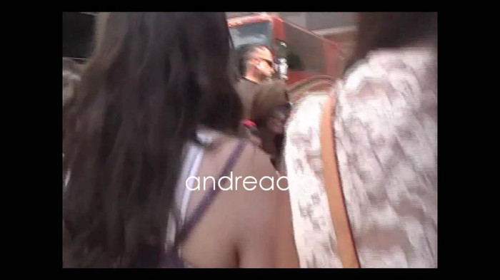 Demi Lovato Meeting Fans @Houston 11_09_10 1246 - Demilush - Meeting Fans Houston 11 09 10 oo4