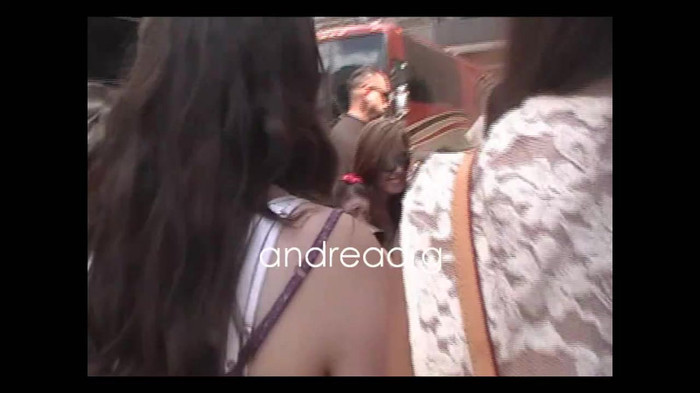 Demi Lovato Meeting Fans @Houston 11_09_10 1257 - Demilush - Meeting Fans Houston 11 09 10 oo4