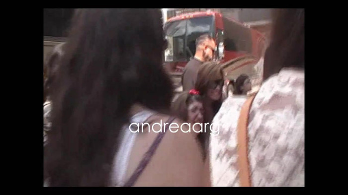 Demi Lovato Meeting Fans @Houston 11_09_10 1283 - Demilush - Meeting Fans Houston 11 09 10 oo4