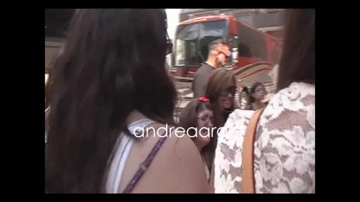 Demi Lovato Meeting Fans @Houston 11_09_10 1298 - Demilush - Meeting Fans Houston 11 09 10 oo4