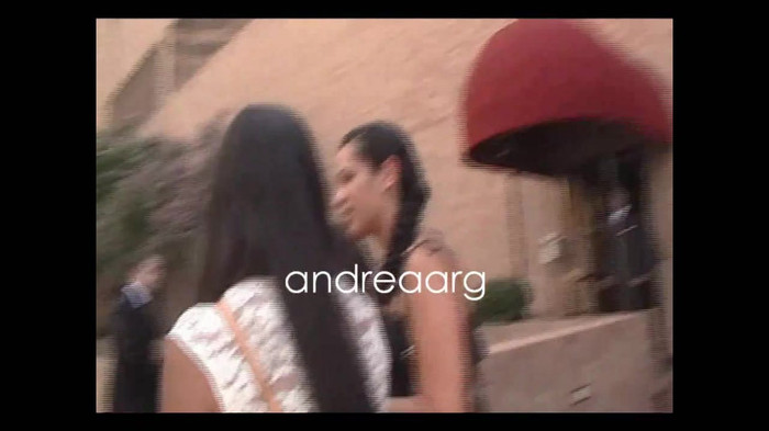 Demi Lovato Meeting Fans @Houston 11_09_10 0846 - Demilush - Meeting Fans Houston 11 09 10 oo3