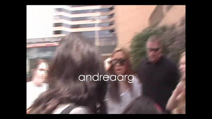 Demi Lovato Meeting Fans @Houston 11_09_10 2099