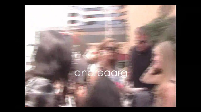 Demi Lovato Meeting Fans @Houston 11_09_10 2275 - Demilush - Meeting Fans Houston 11 09 10 oo6