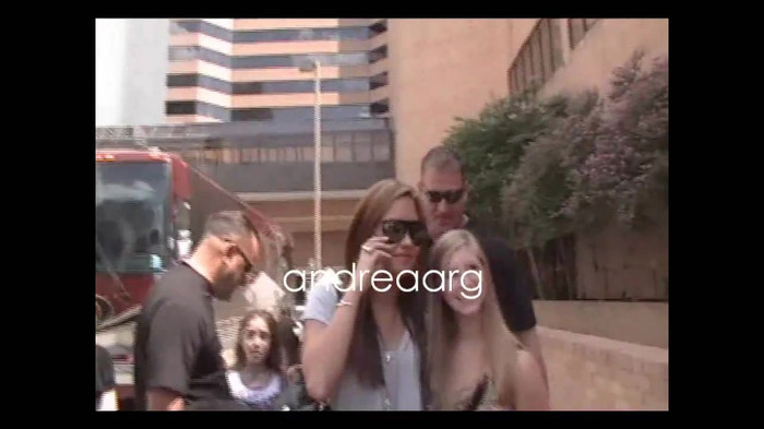 Demi Lovato Meeting Fans @Houston 11_09_10 2469