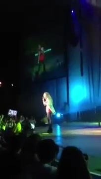 Demi Lovato Turn Up The Music NJ 00379