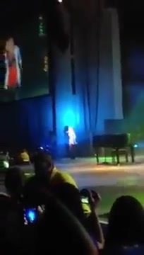 Demi Lovato Turn Up The Music NJ 08092