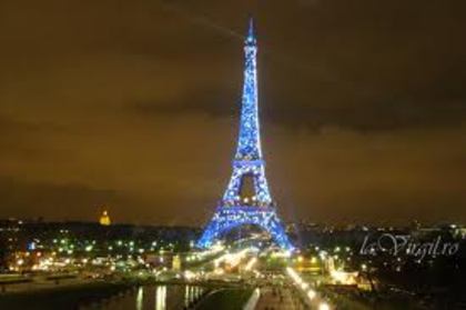 images (76) - Paris  turnul Eiffel