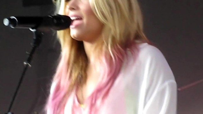 Demi Lovato Together 6_22_12 0054