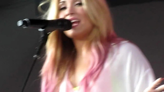 Demi Lovato Together 6_22_12 0694
