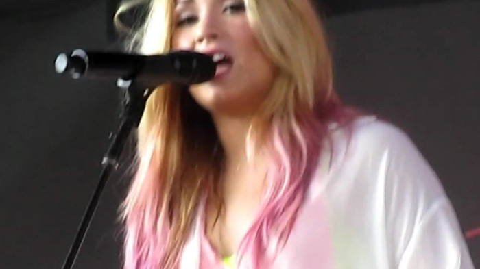 Demi Lovato Together 6_22_12 0741