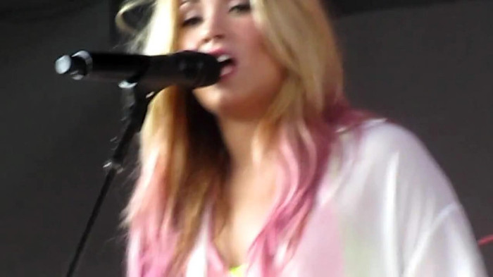 Demi Lovato Together 6_22_12 0746