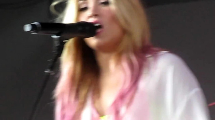 Demi Lovato Together 6_22_12 0753