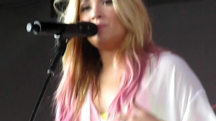 Demi Lovato Together 6_22_12 0802