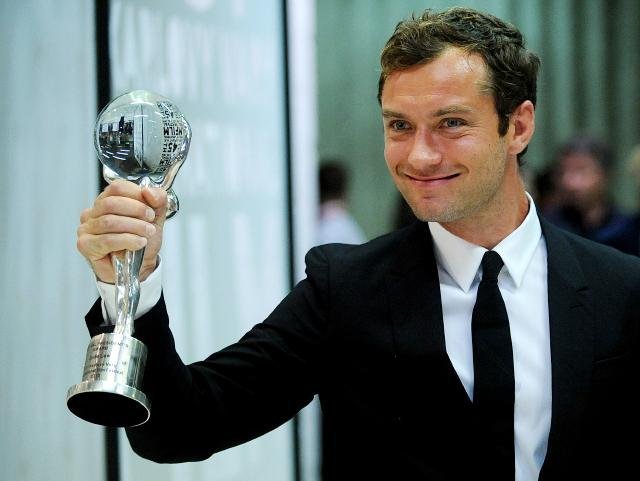 pict - Jude Law