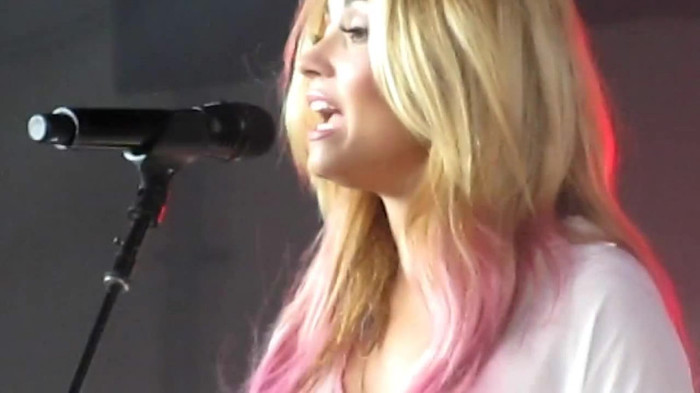 Demi Lovato Together 6_22_12 1394