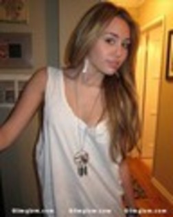 Miley-in-2012-miley-cyrus-30393163-96-120