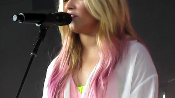 Demi Lovato Together 6_22_12 1842