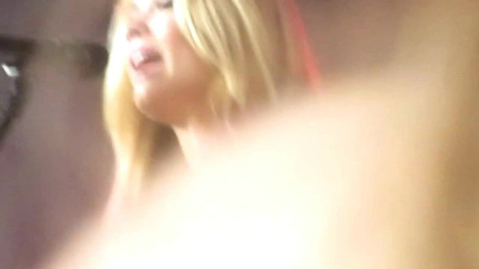 Demi Lovato Together 6_22_12 3047