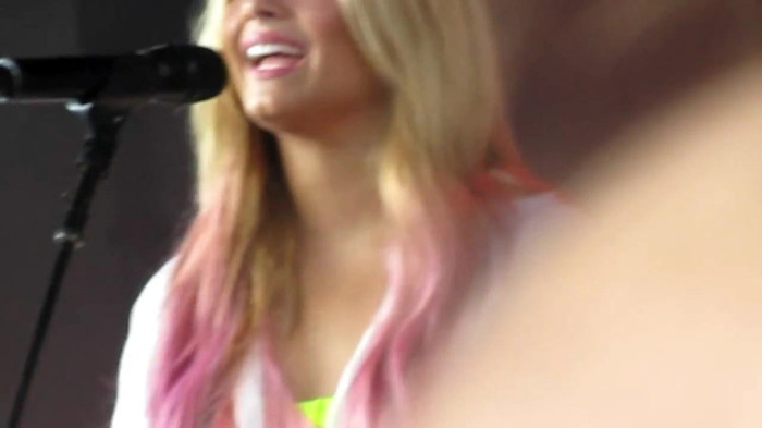 Demi Lovato Together 6_22_12 3284