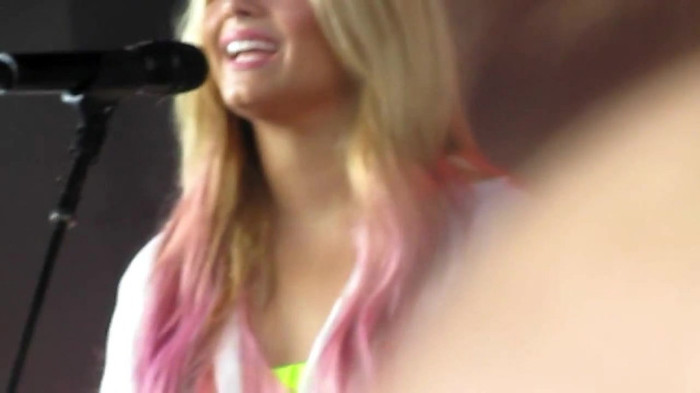 Demi Lovato Together 6_22_12 3288