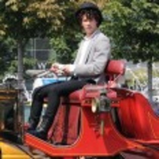 Nick_Jonas_1239894226_2