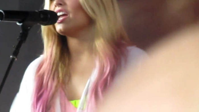 Demi Lovato Together 6_22_12 3433