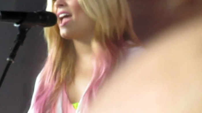 Demi Lovato Together 6_22_12 3457