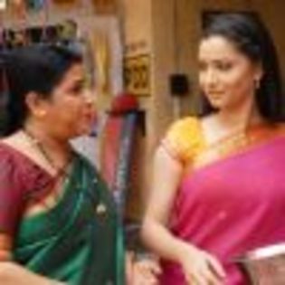 37139-a-still-image-of-sulochana-and-archana