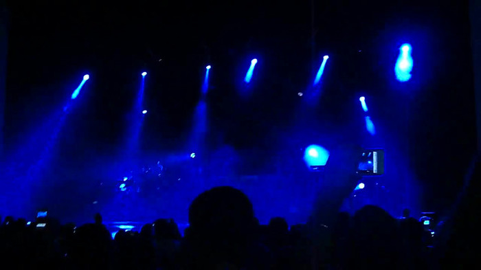 Entrance and All Night Long- Demi Lovato 00127