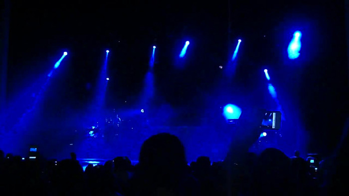 Entrance and All Night Long- Demi Lovato 00134