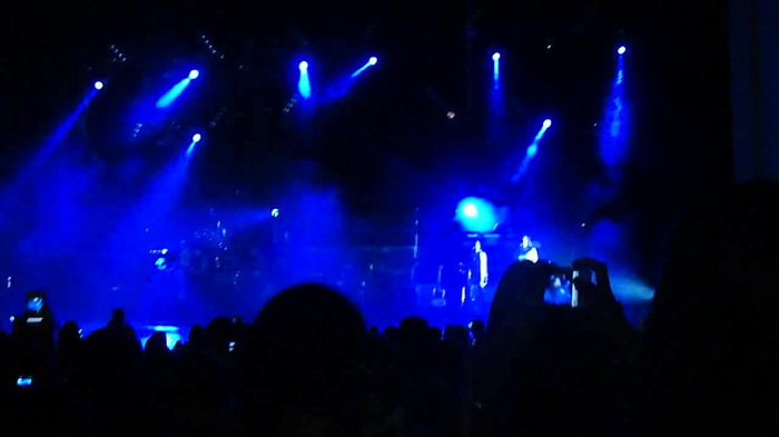 Entrance and All Night Long- Demi Lovato 00275