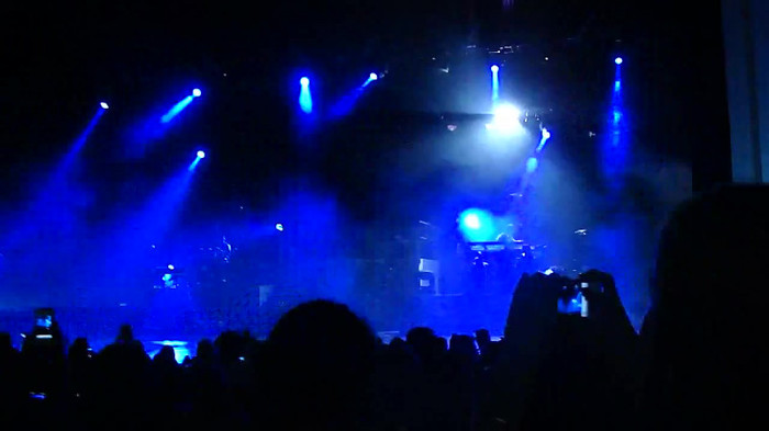 Entrance and All Night Long- Demi Lovato 00287