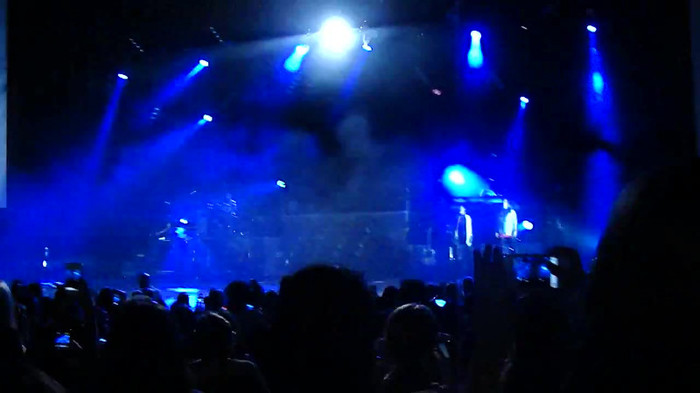 Entrance and All Night Long- Demi Lovato 00338