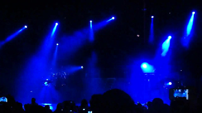 Entrance and All Night Long- Demi Lovato 00600 Entrance and All Night Long- Demi Lovato 00600