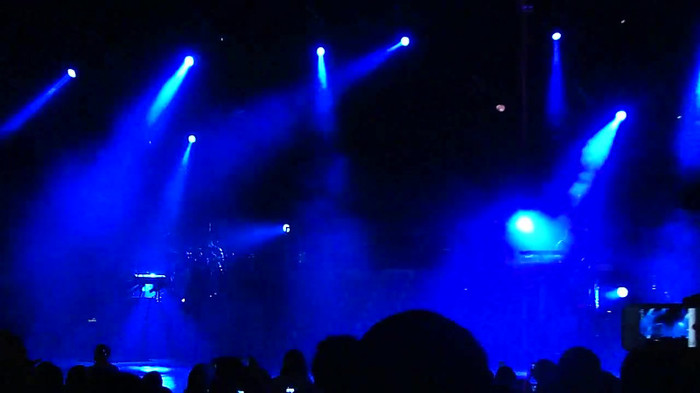 Entrance and All Night Long- Demi Lovato 00625 Entrance and All Night Long- Demi Lovato 00625