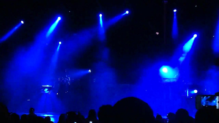 Entrance and All Night Long- Demi Lovato 00628 Entrance and All Night Long- Demi Lovato 00628