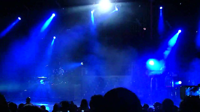 Entrance and All Night Long- Demi Lovato 00631 Entrance and All Night Long- Demi Lovato 00631