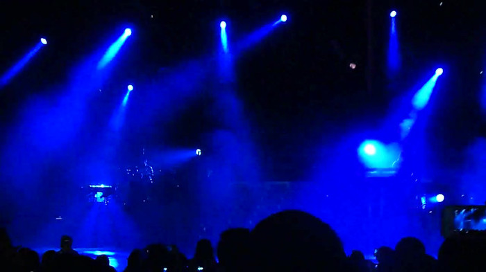 Entrance and All Night Long- Demi Lovato 00636 Entrance and All Night Long- Demi Lovato 00636