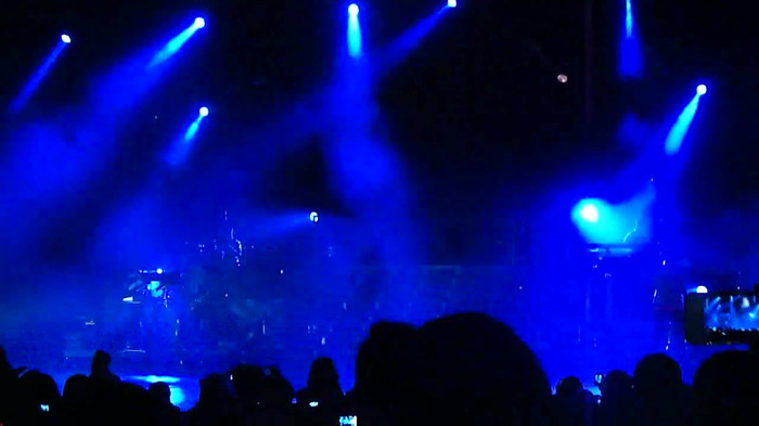 Entrance and All Night Long- Demi Lovato 00659 Entrance and All Night Long- Demi Lovato 00659